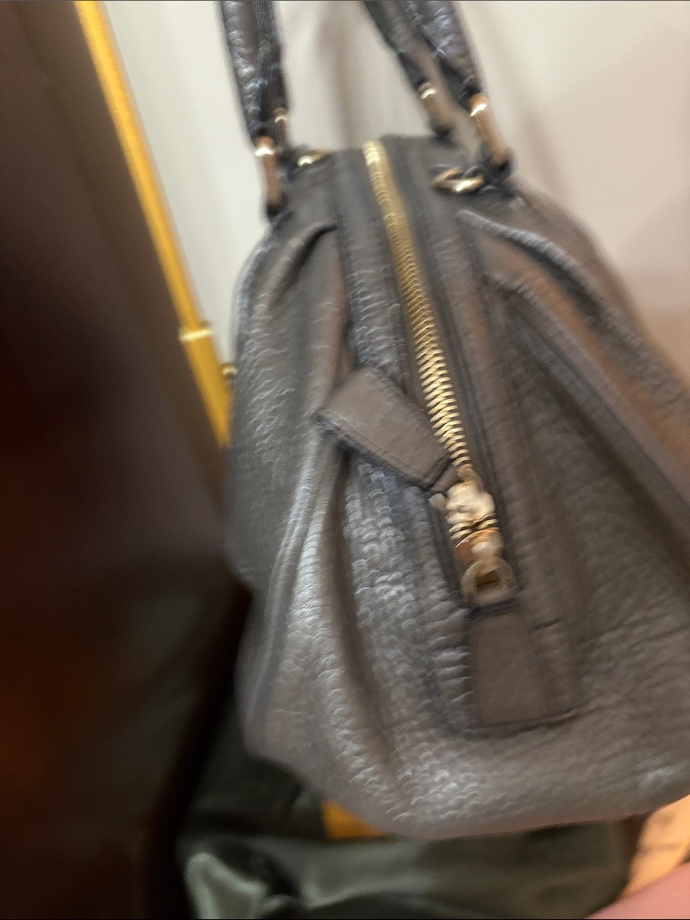 MCM Authentic Muchen Metallic Pewter Pebbled Leather Satchel Shoulder bag - Picture 5 of 11